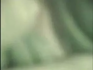 एक खूबसूरत श्यामला क ...