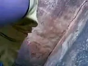 ब्लोंड लेक्सी ने अपन ...