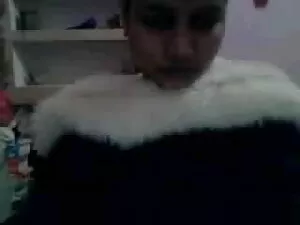 उन्होंने उसे एक मंडल ...
