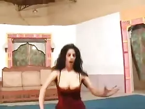 न्यू ईयर पार्टी, बड़ ...
