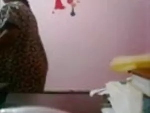 श्यामला Anya बड़े पै ...