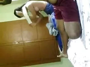 उसकी पत्नी को एक बड़ ...
