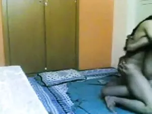 एक पागल दबाव के साथ, ...