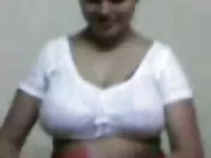गोरा ने अपनी प्रेमिक ...