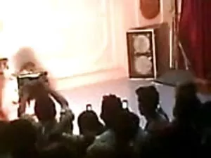 काम के बाद स्नान करे ...