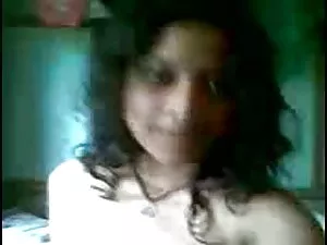 गोरा प्यारा सा छोटा  ...