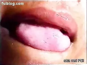 गोरा एक blowjob इंग् ...
