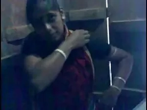 गोरा अपने मूवी सेक्स ...