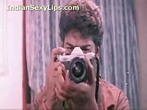 कपड़े पहने जापानी से ...