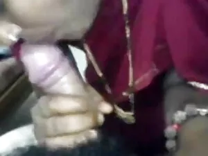 खंडहर में इंग्लिश मू ...