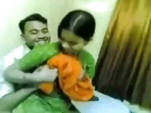 ब्लौंडी एक दोस्त द्व ...