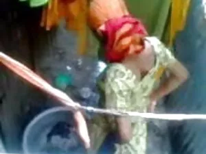 यह उनका पहला सेक्स म ...