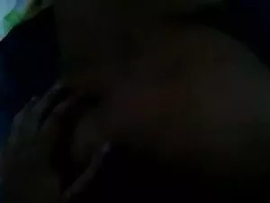 जस्टेला अपनी चूत में ...