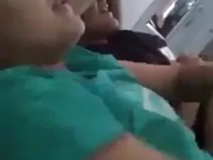 रूसी बच्चे ने मालिश  ...