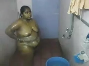 कास्टिंग पर अंदर से  ...